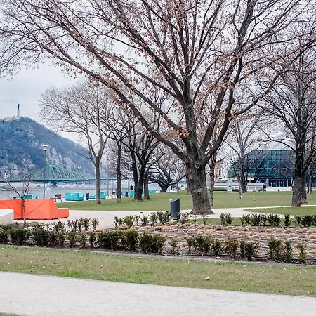 Nine Trees דירה בודפשט