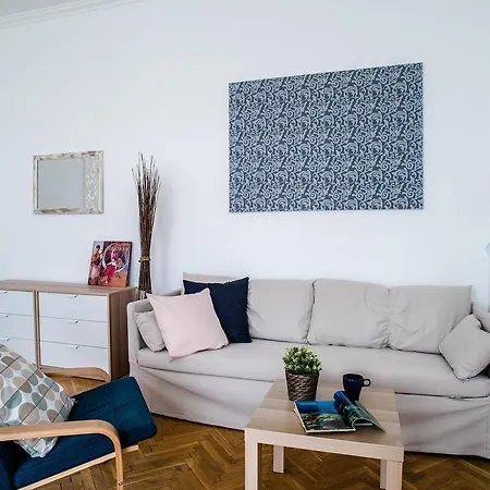 Apartment Nine Trees Budapest
